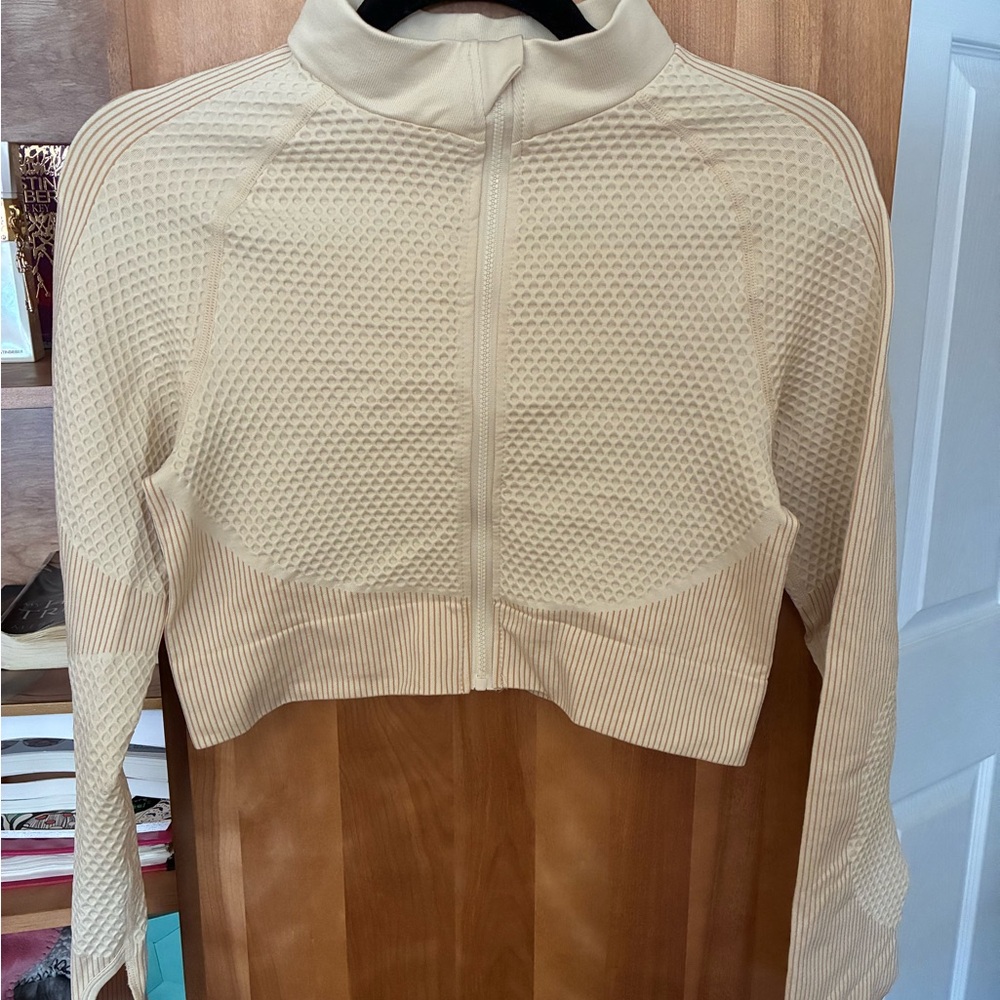 Cream Textured Cropped Jacket
